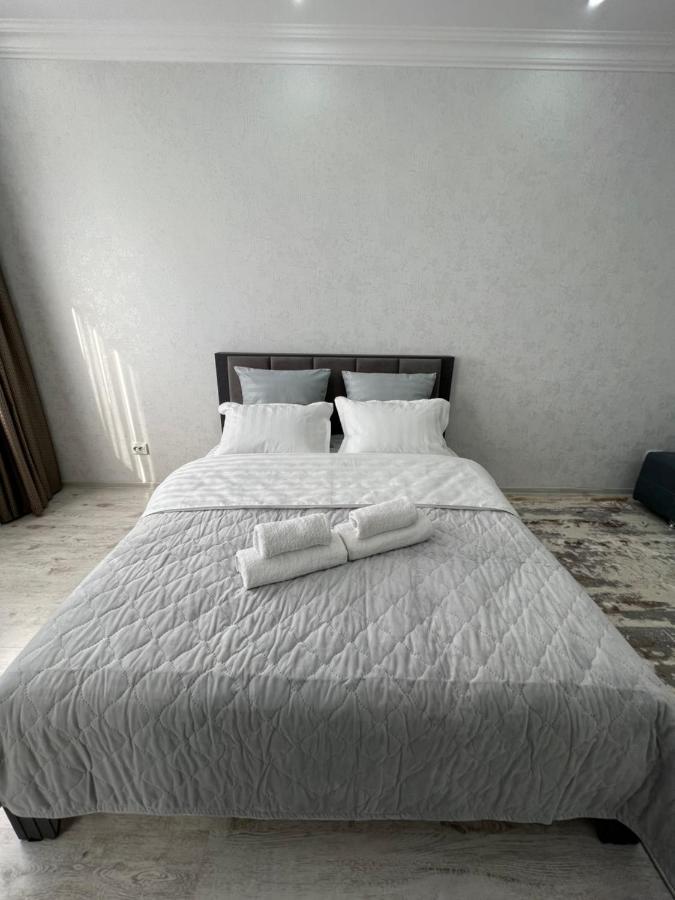 Уютная Квартира На Expo-Smart Замок Apartment Astana Bagian luar foto