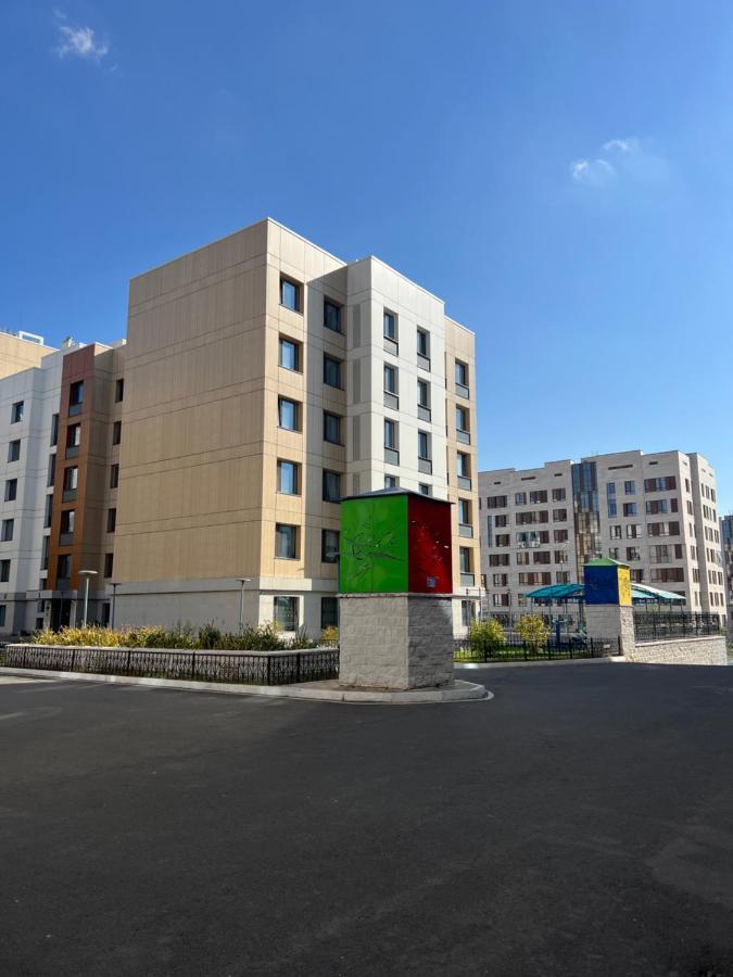 Уютная Квартира На Expo-Smart Замок Apartment Astana Bagian luar foto