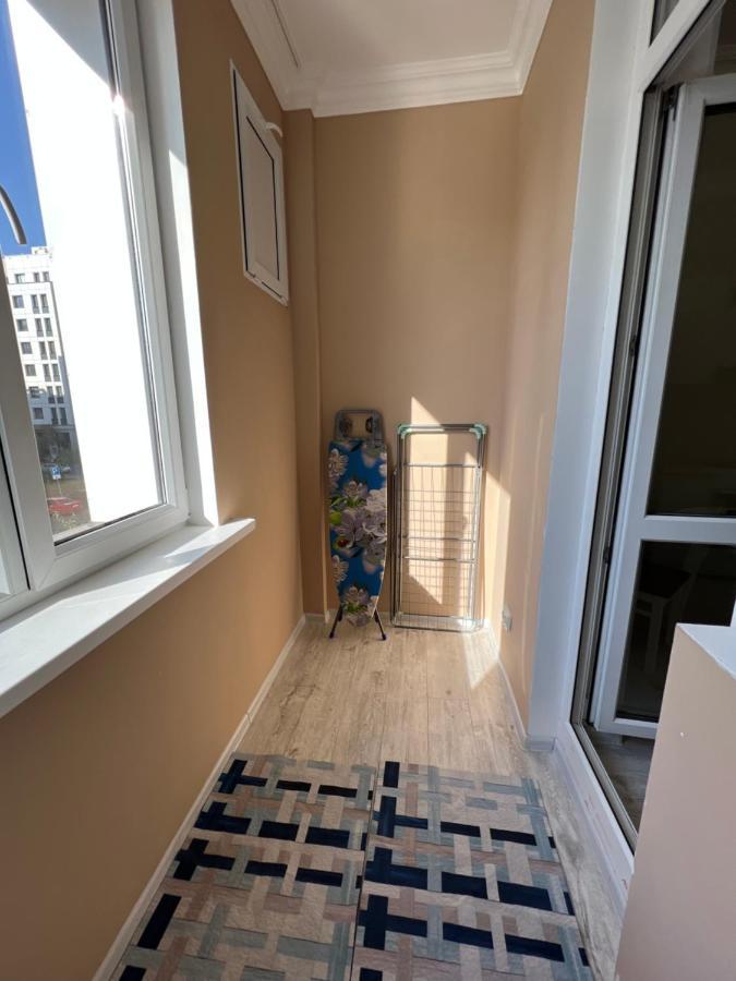 Уютная Квартира На Expo-Smart Замок Apartment Astana Bagian luar foto