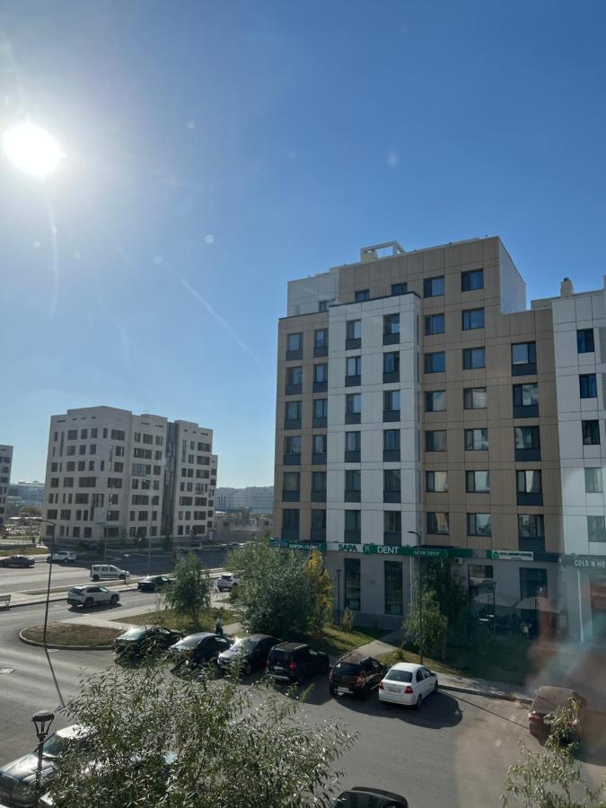 Уютная Квартира На Expo-Smart Замок Apartment Astana Bagian luar foto
