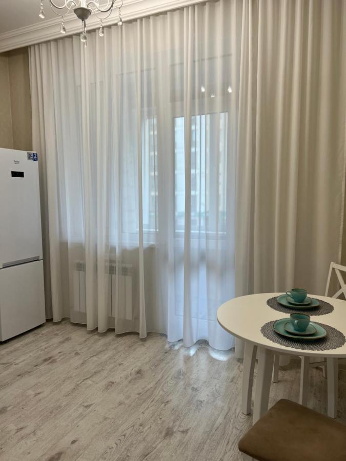 Уютная Квартира На Expo-Smart Замок Apartment Astana Bagian luar foto